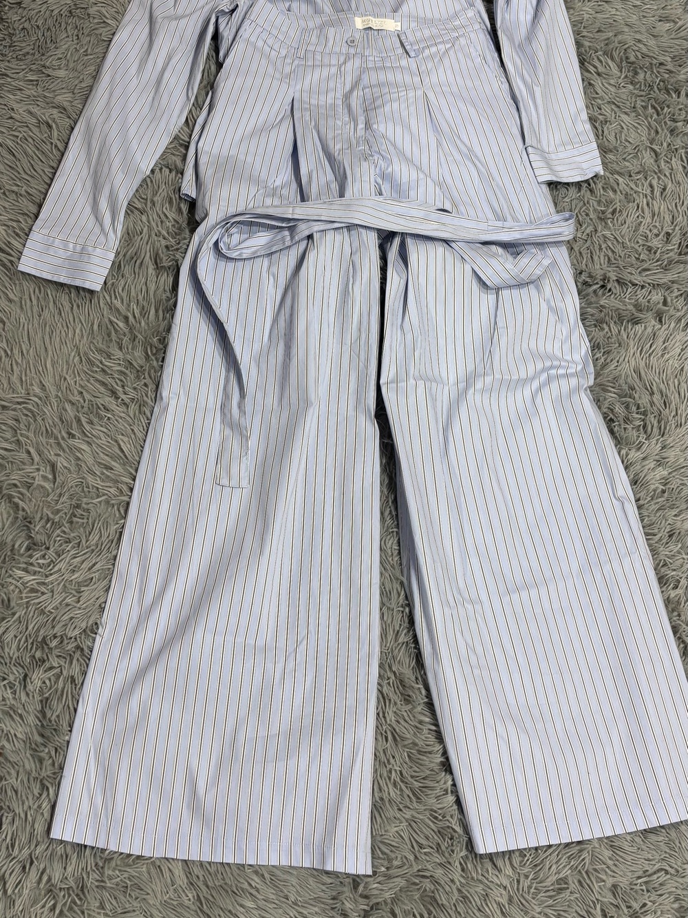 MUY MUY FANCY COLLECTION  Light Blue and White Striped Button-Up Shirt